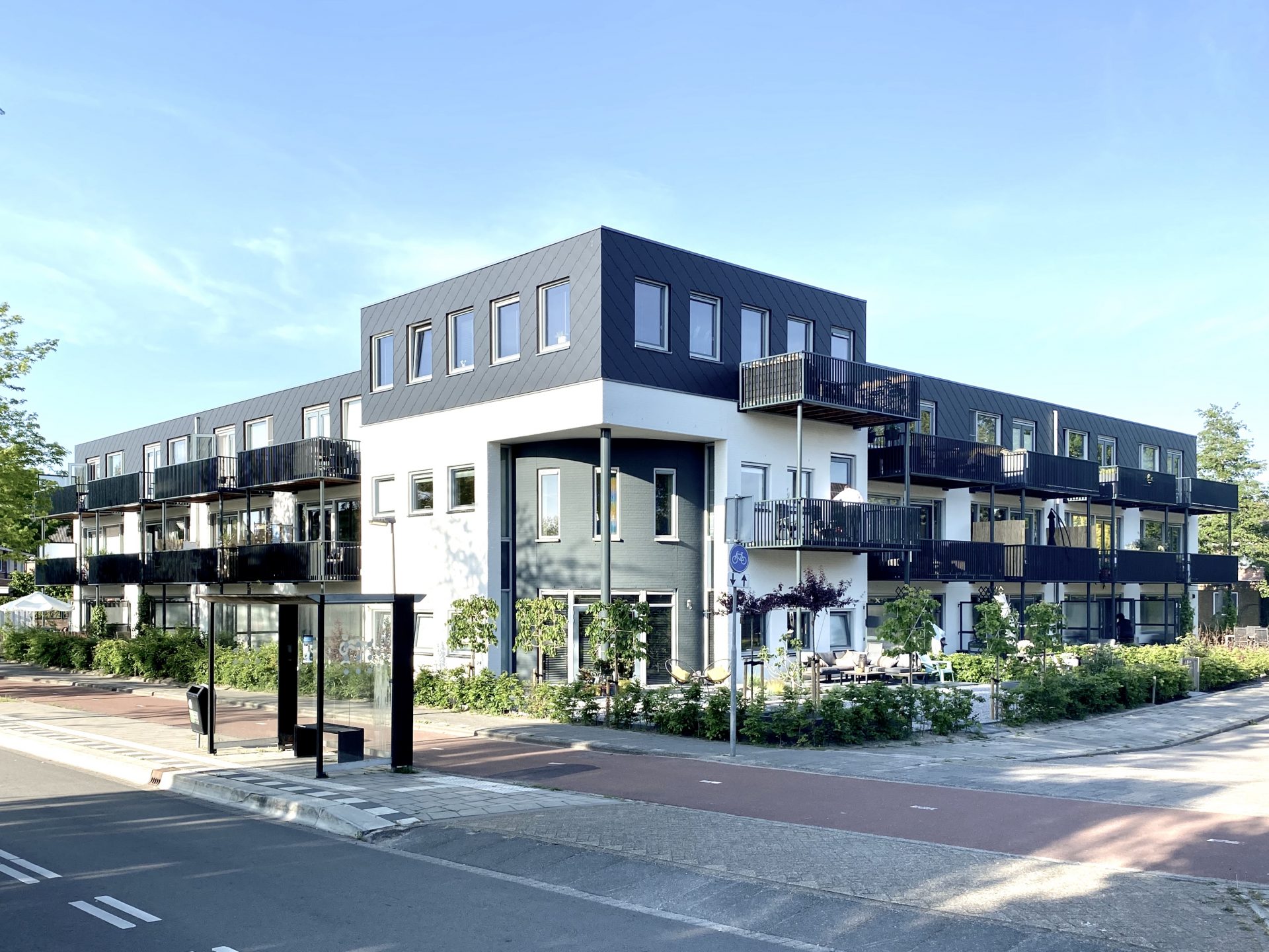 Tranformation ‘Kompas’ Schoolhouses, Barendrecht